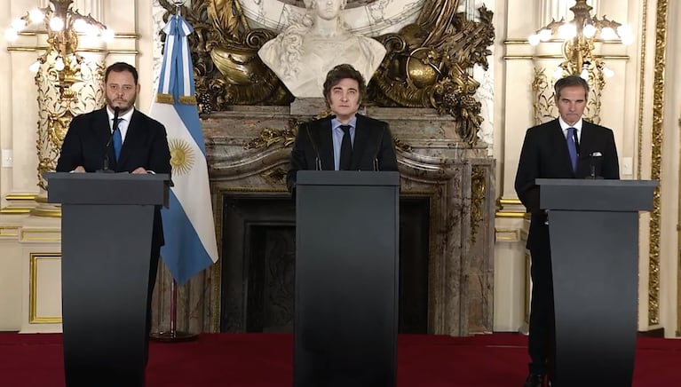 El presidente Javier Milei, durante el anuncio del Plan Nacional Nuclear. (Foto: Presidencia).