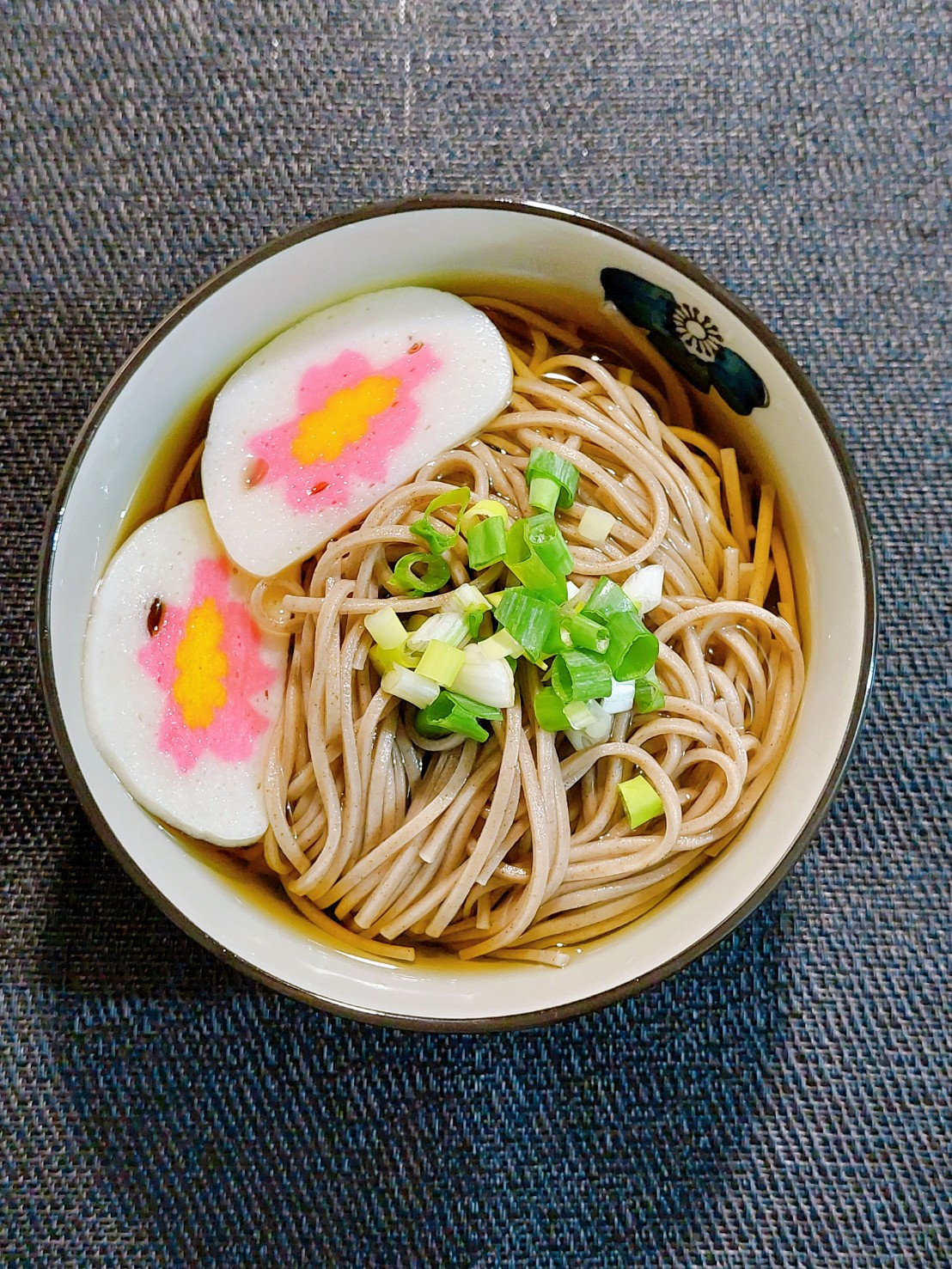 日式飛魚蕎麥麵/飛魚だしそば