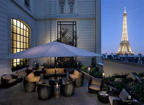 Top 10 Paris Hotels Close to the Eiffel Tower