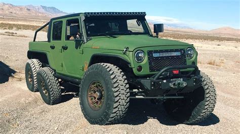 Jeep Wrangler Army Green 6x6 is meant for serious off-roading