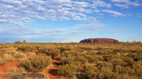 Yulara pictures: View photos and images of Yulara