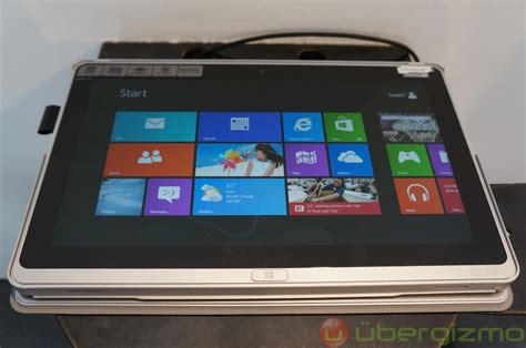 Acer Aspire P3 Hands On Review | Ubergizmo