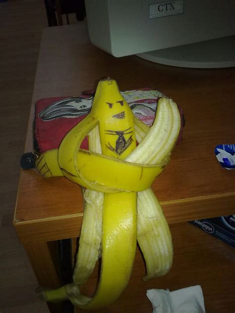 Angry Banana by ZuRrYy on DeviantArt