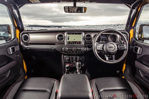 Jeep Wrangler Rubicon Interior 2023