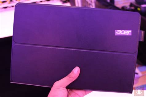 First Look: Acer Aspire P3 - Lowyat.NET