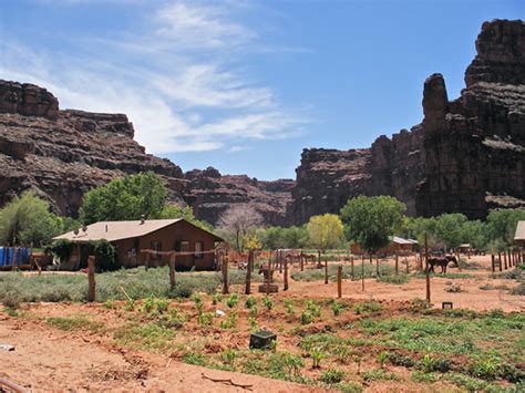 Hiking to Supai and Havasu Canyon, Havasupai Indian Reservation, Arizona