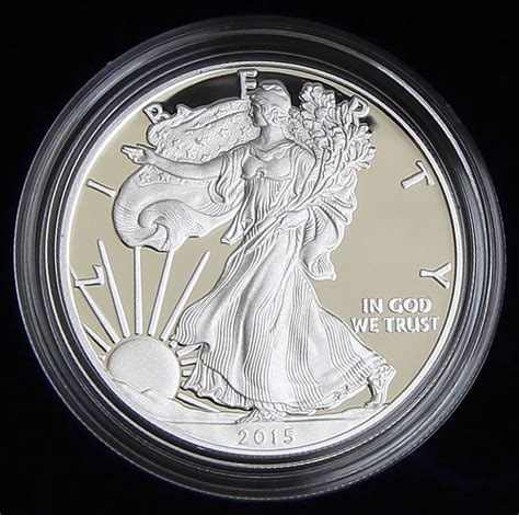 2015 Proof Silver Eagle Photos and Debut Sales | CoinNews