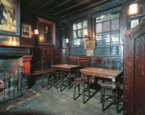 Ye Olde Cheshire Cheese – Nightscard