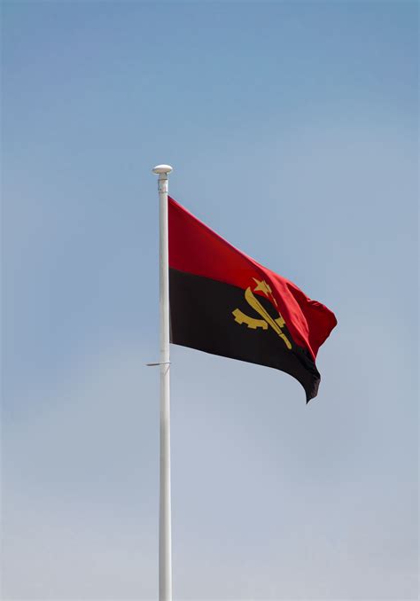 Angola Flag Wallpapers - Top Free Angola Flag Backgrounds - WallpaperAccess