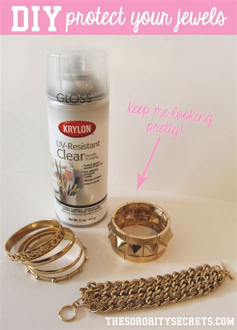 Use the toothbrush to gently scrub the gold chain. The Sorority Secrets: DIY: Protect Your Jewels | Jewelry hacks, Cleaning jewelry, Fake jewelry