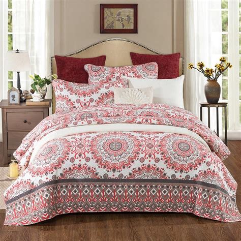 Newlake Reversible Bedspread Quilt Set Red Kaleidoscope Pattern Queen