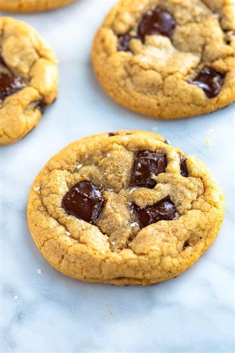 Perfect Easy Chocolate Chip Cookies Recipe