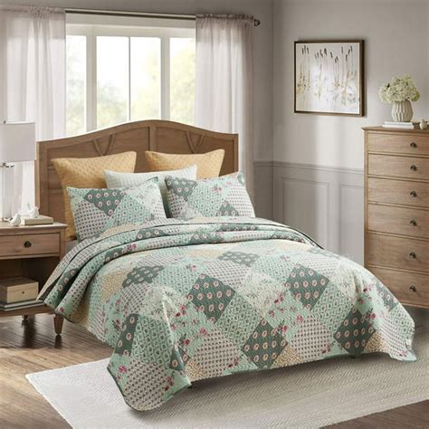 Jml 3 Piece Queen Quilt Set 1 Quilt And 2 Shams Soft Lightweight