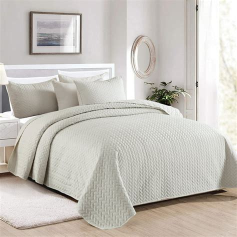 Jml 3 Piece Quilt Set Queen Sizesoft Microfiber Lightweight Coverlet