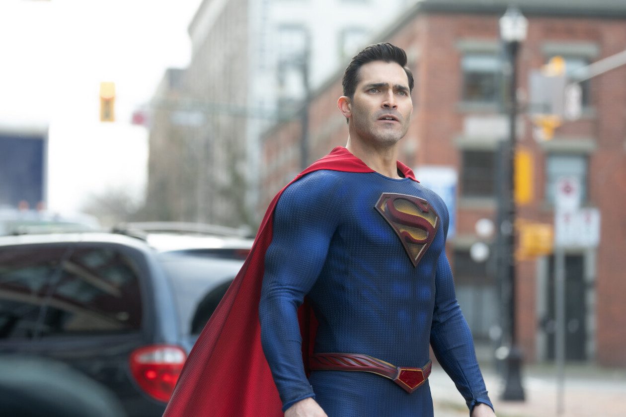 the-cw-fall-premiere-dates-2024-superman-and-lois-final-season-4