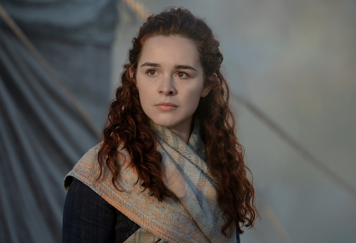 outlander-season-7-episode-14-silvia-presente-interview-jane