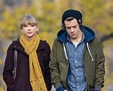 Taylor Swift and new boyfriend Joe Alwyn jet out of the UK together in first public outing ...