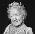 NPG x88758; Queen Elizabeth, the Queen Mother - Large Image - National Portrait Gallery