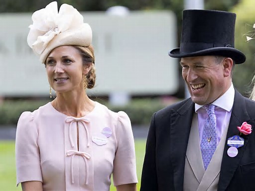Queen Elizabeth s Grandson Peter Phillips Kisses Girlfriend as They Join Royal Family at Royal Ascot
