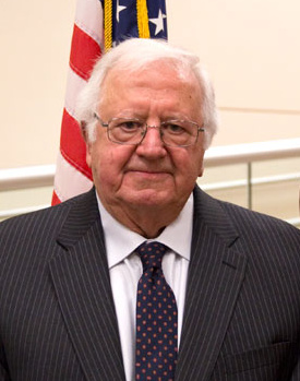 <span class="mw-page-title-main">Charles Warren (California politician)</span> American lawyer and politician (1927–2019)