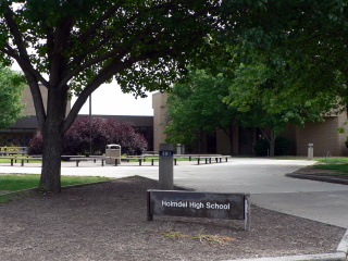 <span class="mw-page-title-main">Holmdel High School</span> High school in New Jersey, United States