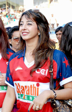 <span class="mw-page-title-main">Sanjjanaa Galrani</span> Indian actress and model