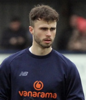 <span class="mw-page-title-main">James Morton (footballer, born 1999)</span> English footballer