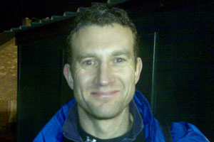 <span class="mw-page-title-main">Gavin Ward (footballer)</span> English football player and coach (born 1970)