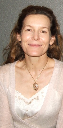 <span class="mw-page-title-main">Alice Krige</span> South African actress and producer (born 1954)