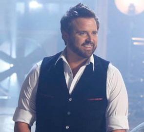 <span class="mw-page-title-main">Randy Houser</span> American country music singer and songwriter