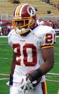 <span class="mw-page-title-main">Pierson Prioleau</span> American football player and coach (born 1977)