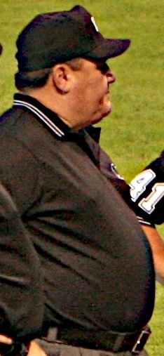 <span class="mw-page-title-main">Larry Poncino</span> American baseball umpire (1957–2024)