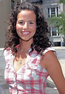 <span class="mw-page-title-main">Mandy Gonzalez</span> American actress and singer (born 1978)