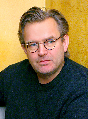 <span class="mw-page-title-main">Bent Hamer</span> Norwegian film director, writer and producer