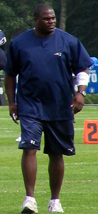 <span class="mw-page-title-main">Pepper Johnson</span> American football player and coach (born 1964)