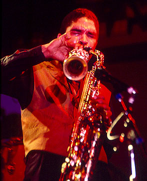 <span class="mw-page-title-main">Art Porter Jr.</span> American jazz saxophonist