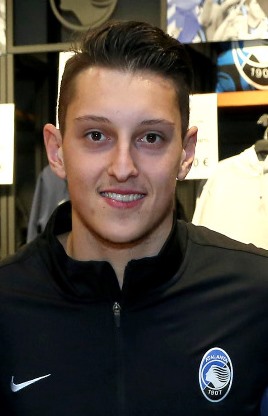 <span class="mw-page-title-main">Pierluigi Gollini</span> Italian footballer (born 1995)