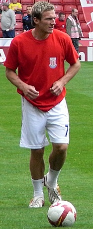 <span class="mw-page-title-main">Liam Lawrence</span> English-born Irish footballer (born 1981)