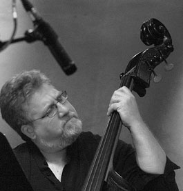 <span class="mw-page-title-main">Michael Formanek</span> American jazz bassist