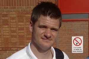 <span class="mw-page-title-main">Michael Nelson (footballer)</span> English footballer (born 1980)