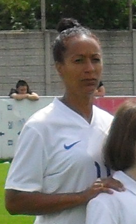 <span class="mw-page-title-main">Brenda Sempare</span> English footballer