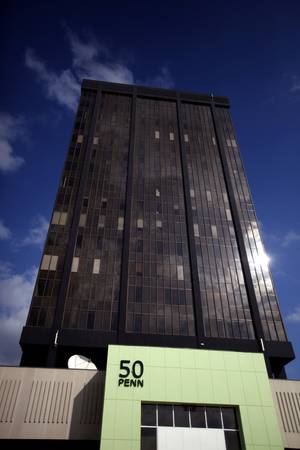 <span class="mw-page-title-main">50 Penn Place</span> Shopping mall in Oklahoma City, Oklahoma USA