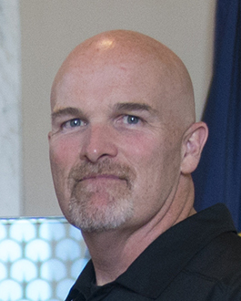 <span class="mw-page-title-main">Dan Quinn (American football)</span> American football coach (born 1970)