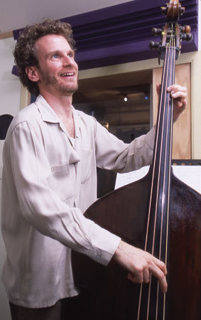 <span class="mw-page-title-main">Larry Grenadier</span> American jazz double bassist