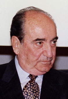 <span class="mw-page-title-main">Konstantinos Mitsotakis</span> Prime Minister of Greece from 1990 to 1993