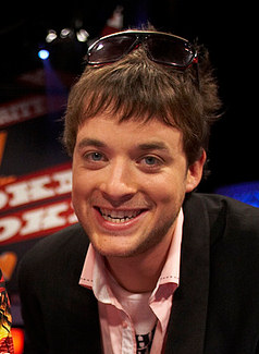 <span class="mw-page-title-main">Hamish Blake</span> Australian comedian, actor, and author