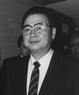 <span class="mw-page-title-main">Li Peng</span> Former Premier of the Peoples Republic of China (1928–2019)