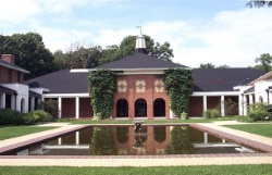 <span class="mw-page-title-main">Avery Coonley School</span> School in Downers Grove, Illinois, United States