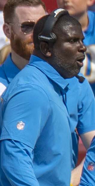 <span class="mw-page-title-main">Derrick Ansley</span> American football player and coach (born 1981)