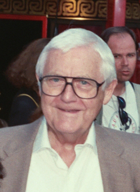 <span class="mw-page-title-main">Robert Wise</span> American film director, film producer and film editor